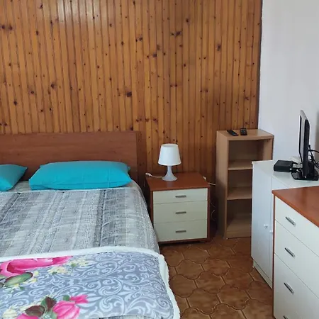 Affitti Brevi Ferrera Bilocale Ilenia 20 Minuti Da Rho Fiera E San Siro Apartment *